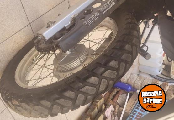 Motos - Honda Tornado 250 2018 Nafta 11000Km - En Venta