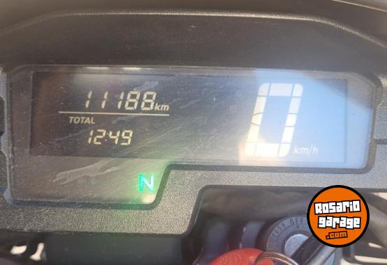 Motos - Honda Tornado 250 2018 Nafta 11000Km - En Venta