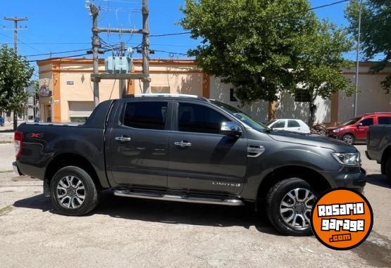 Camionetas - Ford Ranger 2023 Diesel 67000Km - En Venta