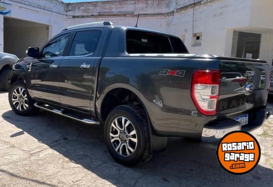 Camionetas - Ford Ranger 2023 Diesel 67000Km - En Venta