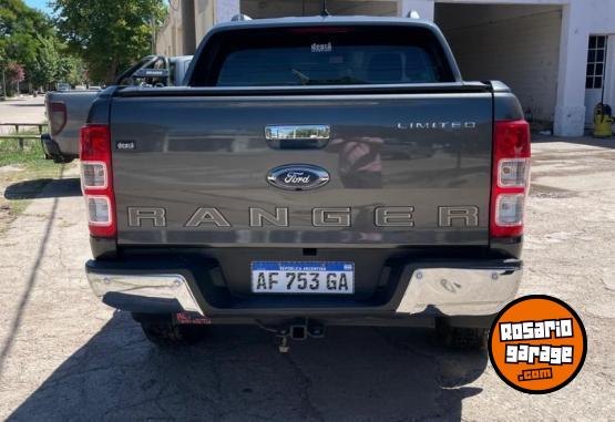 Camionetas - Ford Ranger 2023 Diesel 67000Km - En Venta