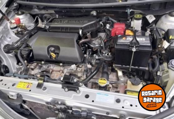 Autos - Toyota etios 2015 GNC 196000Km - En Venta
