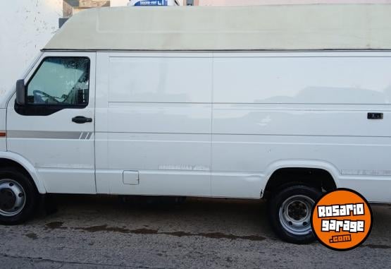 Utilitarios - Iveco DAILY 35.10 2006 Diesel 238000Km - En Venta
