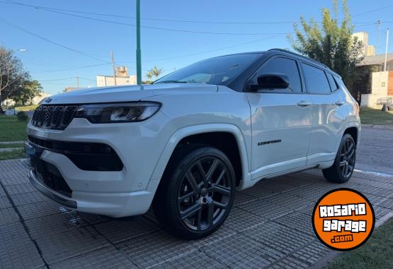 Camionetas - Jeep Compass 2025 Nafta 13700Km - En Venta
