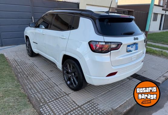 Camionetas - Jeep Compass 2025 Nafta 13700Km - En Venta