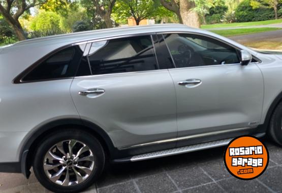 Camionetas - Kia SORENTO GT LINE 2.2 4x4 2018 Diesel 121000Km - En Venta