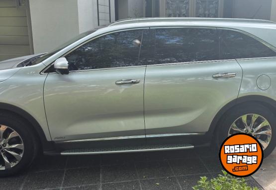 Camionetas - Kia SORENTO GT LINE 2.2 4x4 2018 Diesel 121000Km - En Venta