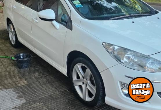 Autos - Peugeot 408 2.0 allure + Nav 2013 GNC 195000Km - En Venta