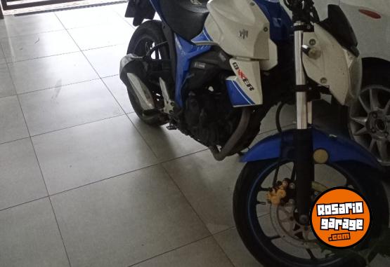 Motos - Suzuki Gixxer 150 2018 Nafta 36000Km - En Venta