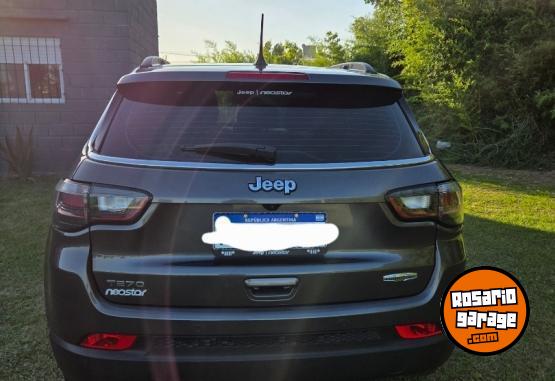 Camionetas - Jeep Compass longitud 2023 Nafta 18000Km - En Venta