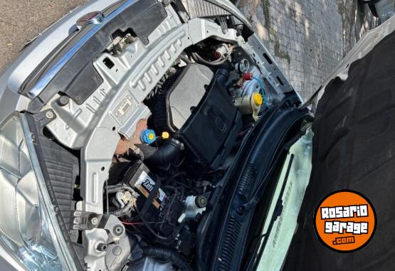 Autos - Fiat Grand Siena 2015 GNC 140000Km - En Venta