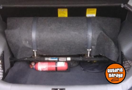 Autos - Volkswagen Suran 2015 GNC 113000Km - En Venta