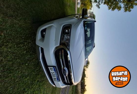 Camionetas - Ford Ranger 2022 Diesel 40000Km - En Venta