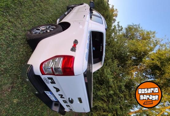 Camionetas - Ford Ranger 2022 Diesel 40000Km - En Venta