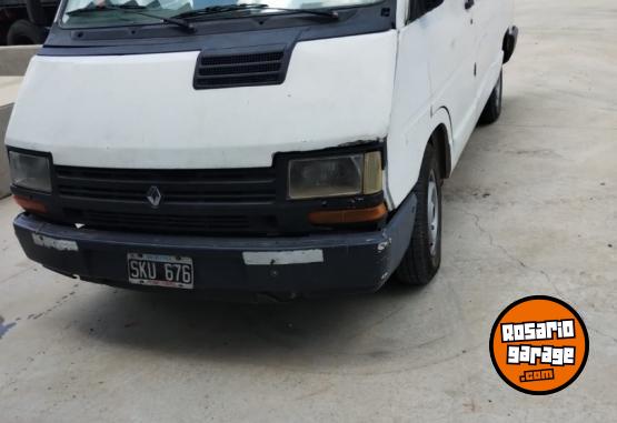 Utilitarios - Renault traffic 1993 Nafta 2000Km - En Venta