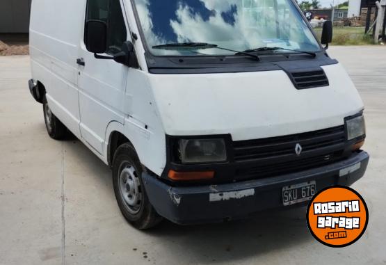 Utilitarios - Renault traffic 1993 Nafta 2000Km - En Venta