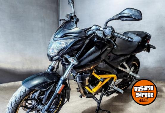 Motos - Bajaj Rouser NS200 2017 Nafta 34200Km - En Venta