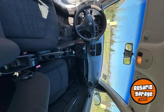 Autos - Peugeot 207 2012 Nafta 199000Km - En Venta