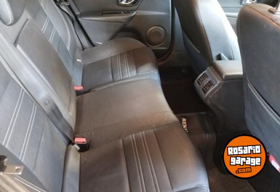 Autos - Renault Megane III 2.0 Privilege 2013 Nafta 95000Km - En Venta