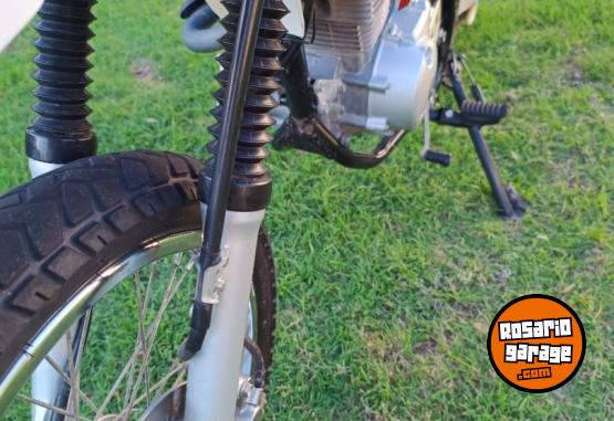 Motos - Honda XR150L 2021 Nafta 18700Km - En Venta