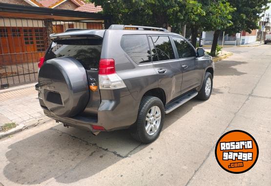 Camionetas - Toyota Land Cruiser prado 2011 Nafta 190000Km - En Venta