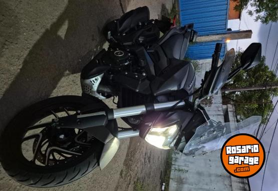 Motos - Bajaj Dominar 400 2023 Nafta 21000Km - En Venta