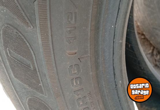 Accesorios para Autos - Goodyear cargo 225 65 16 - En Venta