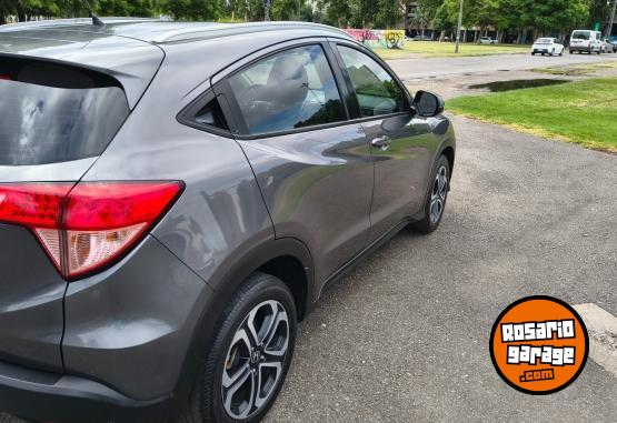 Autos - Honda HRV EX 2018 Nafta 106000Km - En Venta