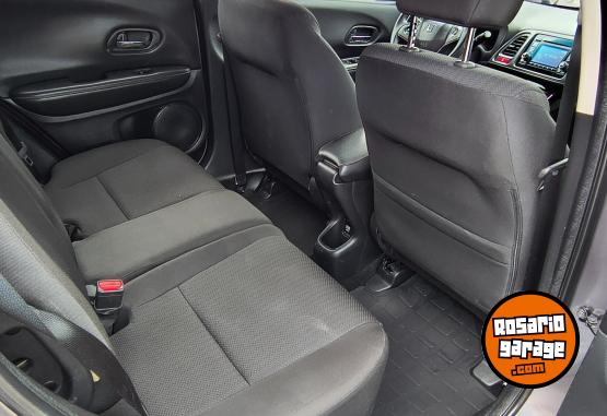 Autos - Honda HRV EX 2018 Nafta 106000Km - En Venta