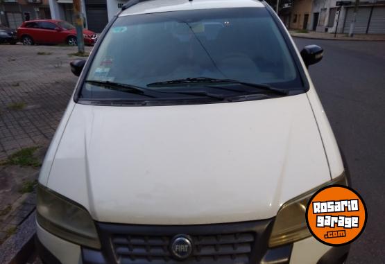 Autos - Fiat Idea Adventure 2007 GNC 134000Km - En Venta