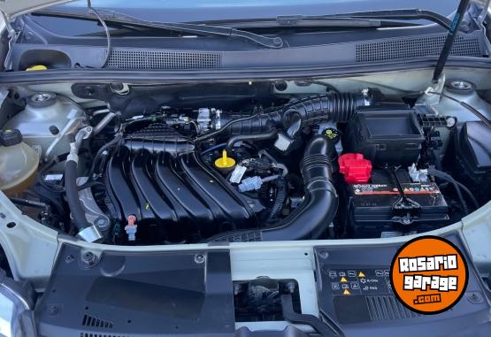 Autos - Renault SANDERO 1.6 LIFE 2022 Nafta 78000Km - En Venta