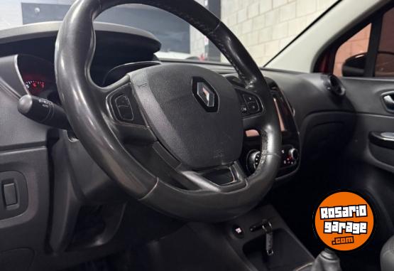 Autos - Renault Captur Intens 2018 Nafta 140000Km - En Venta