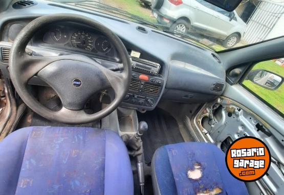Autos - Fiat Palio 1999 Nafta 175000Km - En Venta