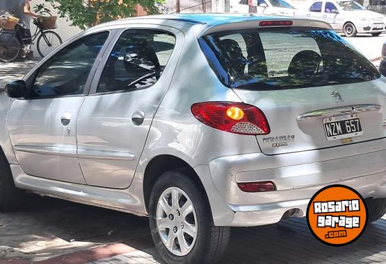 Autos - Peugeot 207 Compact 2014 Nafta 146000Km - En Venta