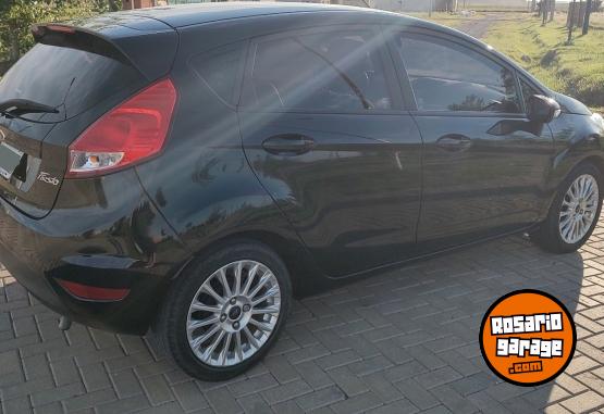 Autos - Ford FIESTA KINETIC SE 2015 Nafta 87000Km - En Venta