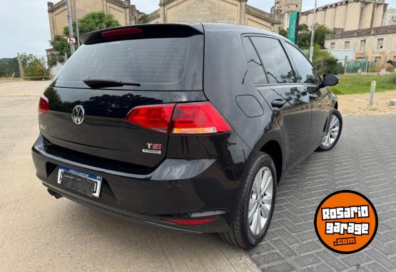 Autos - Volkswagen Golf 2017 Nafta 100000Km - En Venta