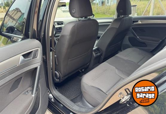 Autos - Volkswagen Golf 2017 Nafta 100000Km - En Venta