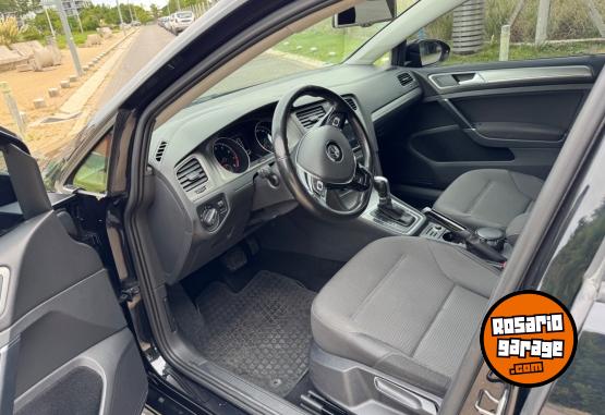 Autos - Volkswagen Golf 2017 Nafta 100000Km - En Venta