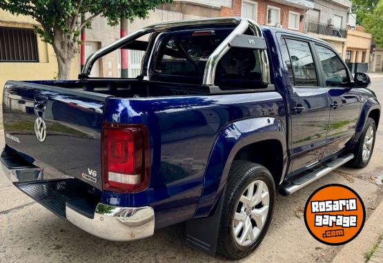 Camionetas - Volkswagen Amarok Highline 2023 Diesel 28100Km - En Venta