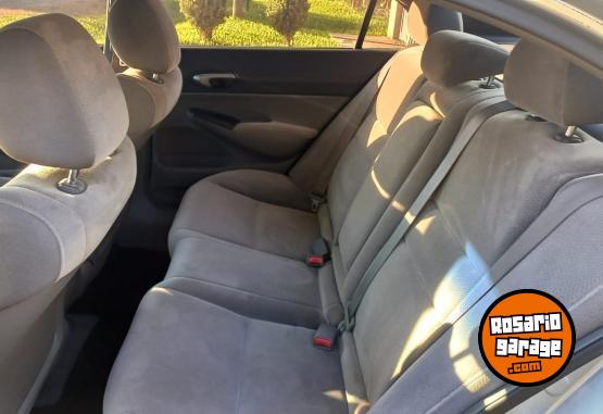Autos - Honda Civic 2007 Nafta 216000Km - En Venta