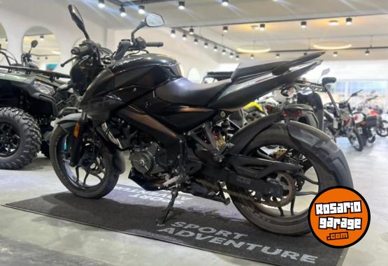 Motos - Bajaj ROWSER NS 200 2022 Nafta 17800Km - En Venta