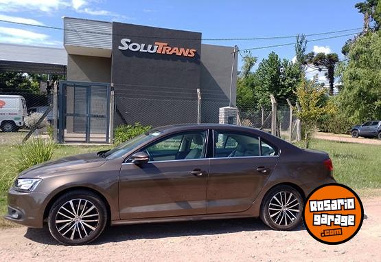 Autos - Volkswagen Vento 2.0 TSI 2014 Nafta 142000Km - En Venta