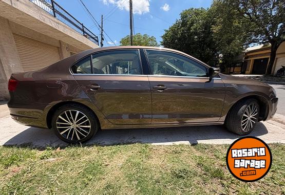 Autos - Volkswagen Vento 2.0 TSI 2014 Nafta 142000Km - En Venta