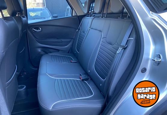 Autos - Renault Captur intens 2019 Nafta 154000Km - En Venta