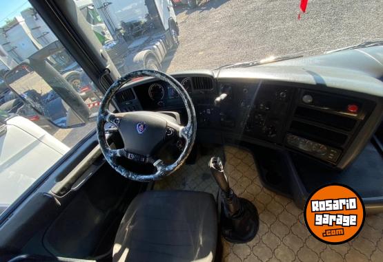 Camiones y Gr�as - G310 A4X2 - En Venta