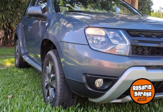 Autos - Renault DUSTER 2015 Nafta 130000Km - En Venta