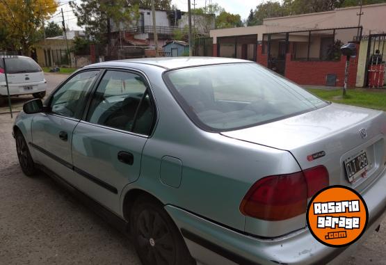 Autos - Honda Civic 1998 Nafta 111111Km - En Venta