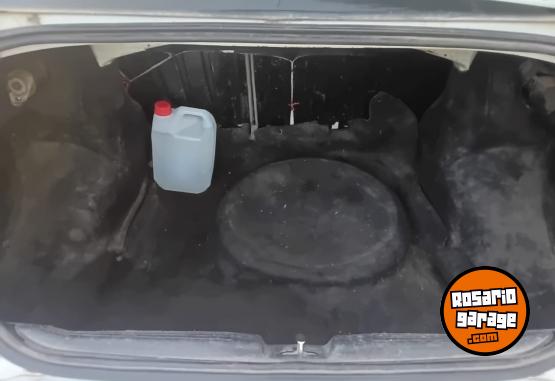 Autos - Volkswagen Polo 2002 Diesel 237000Km - En Venta