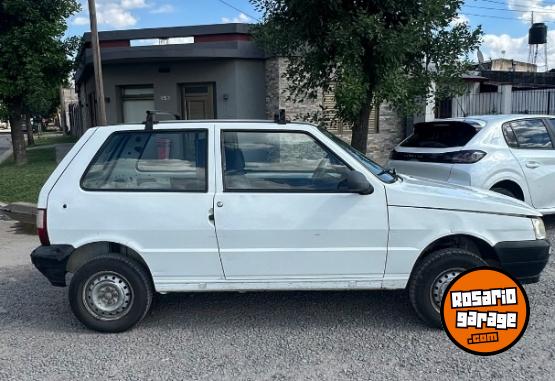 Autos - Fiat Uno Cargo 2012 Nafta 300Km - En Venta