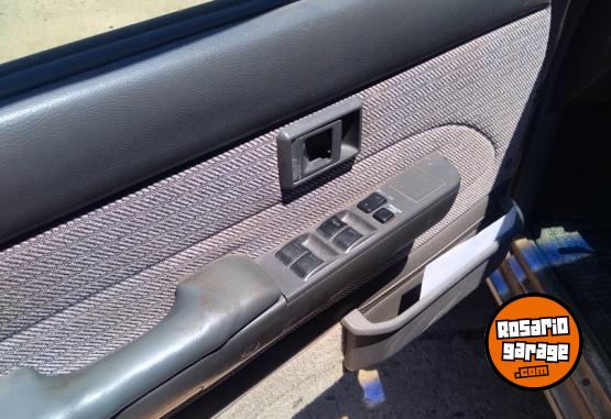 Camionetas - Toyota Hilux 1999 Diesel 480000Km - En Venta